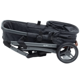 como fechar o carrinho de bebê Travel System Infanti 